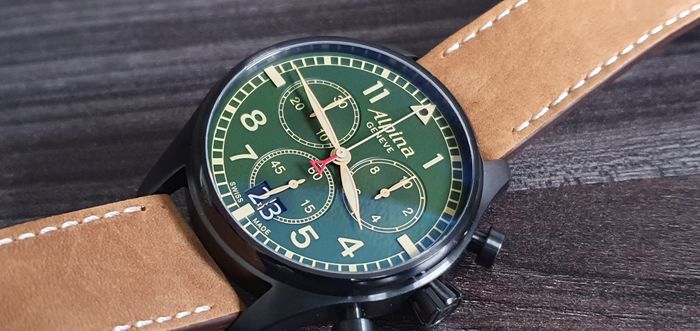Alpina Green Chrono Brand New In Box With Papers - Image 2 of 5