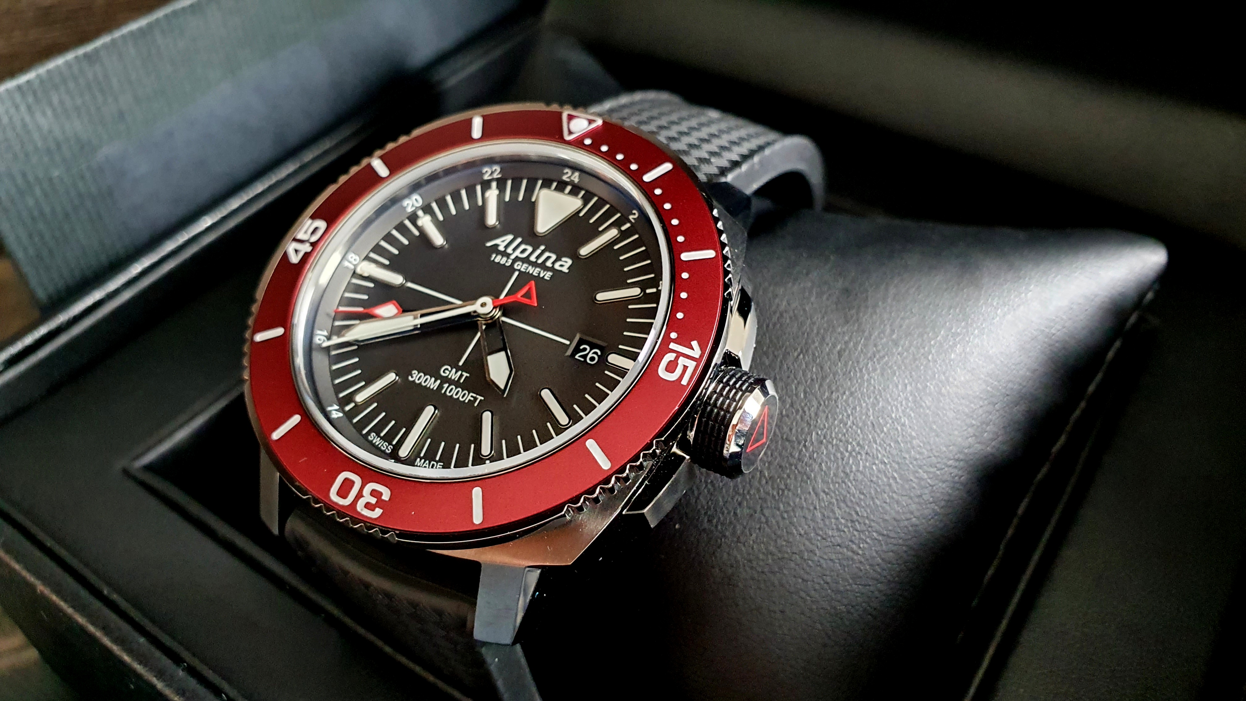 Alpina - Seastrong Diver 300 GMT Red