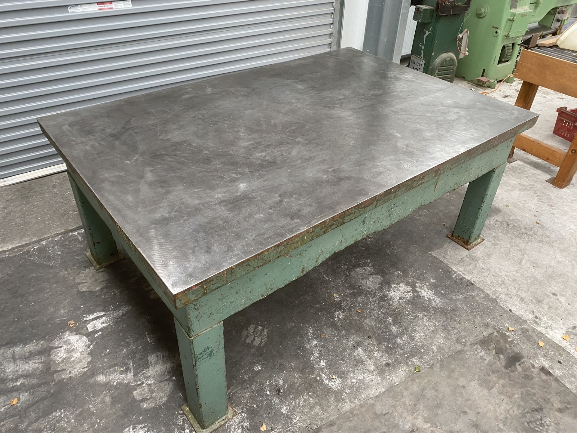 6FT X 4FT Cast iron surface table - Image 5 of 7