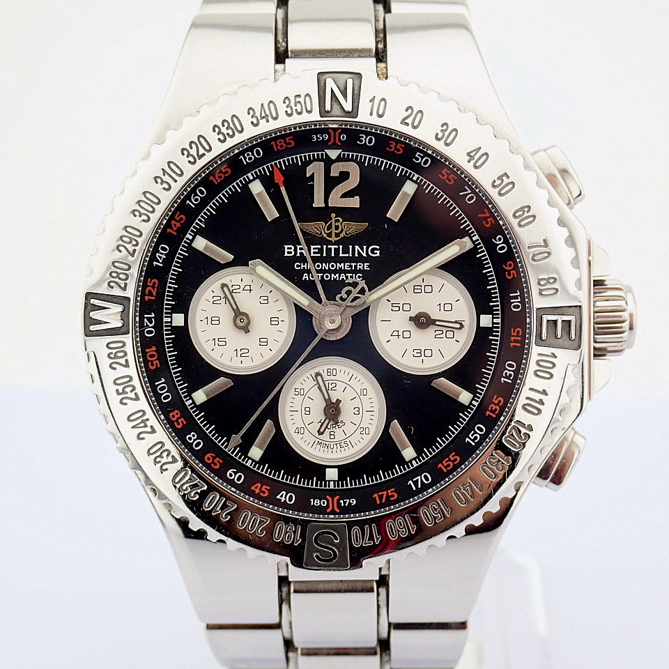 Breitling / A39363 - Gentlemen's Steel Wrist Watch