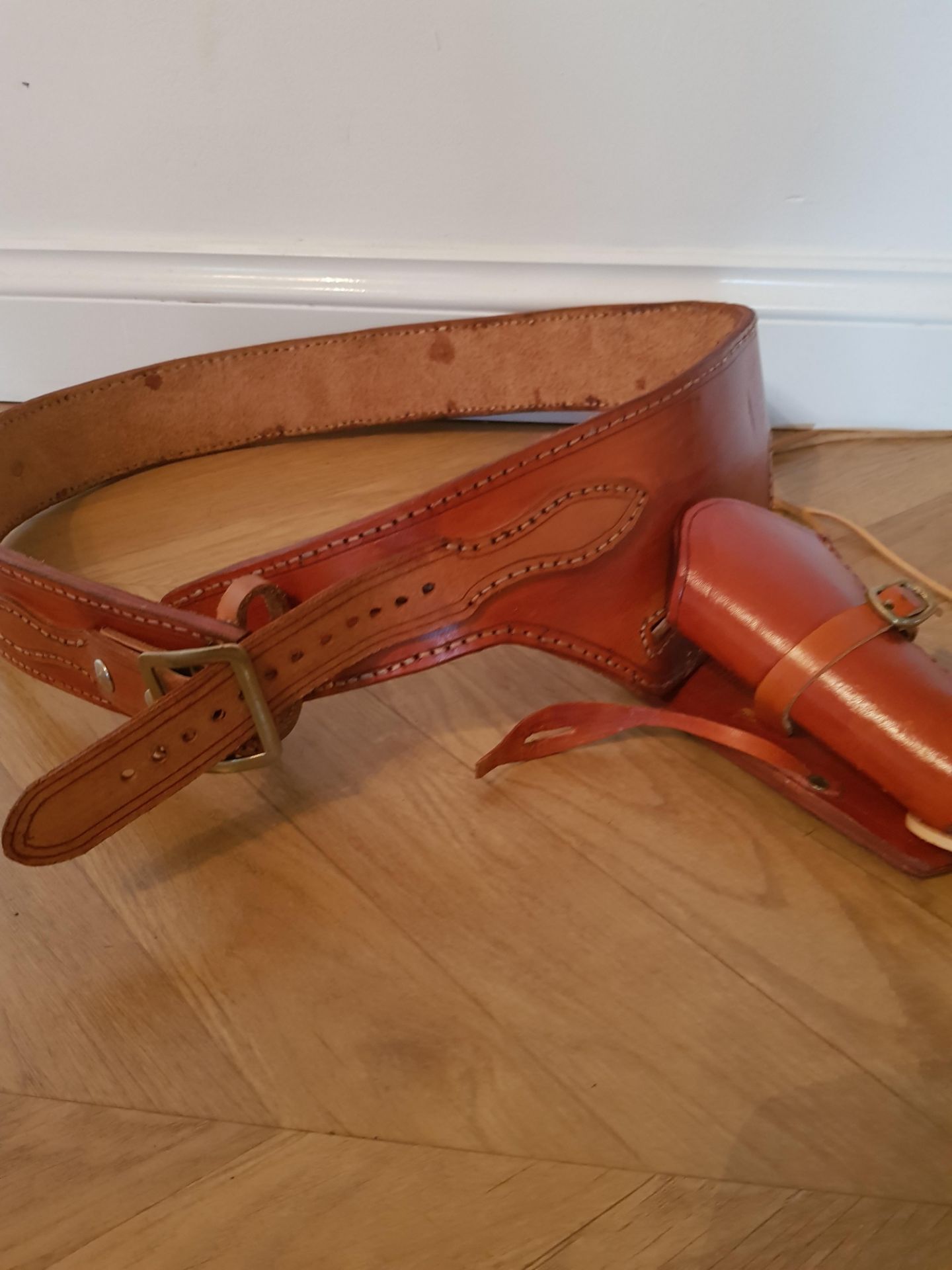 Tan Leather Western Gun Belt with Holster - Image 2 of 3