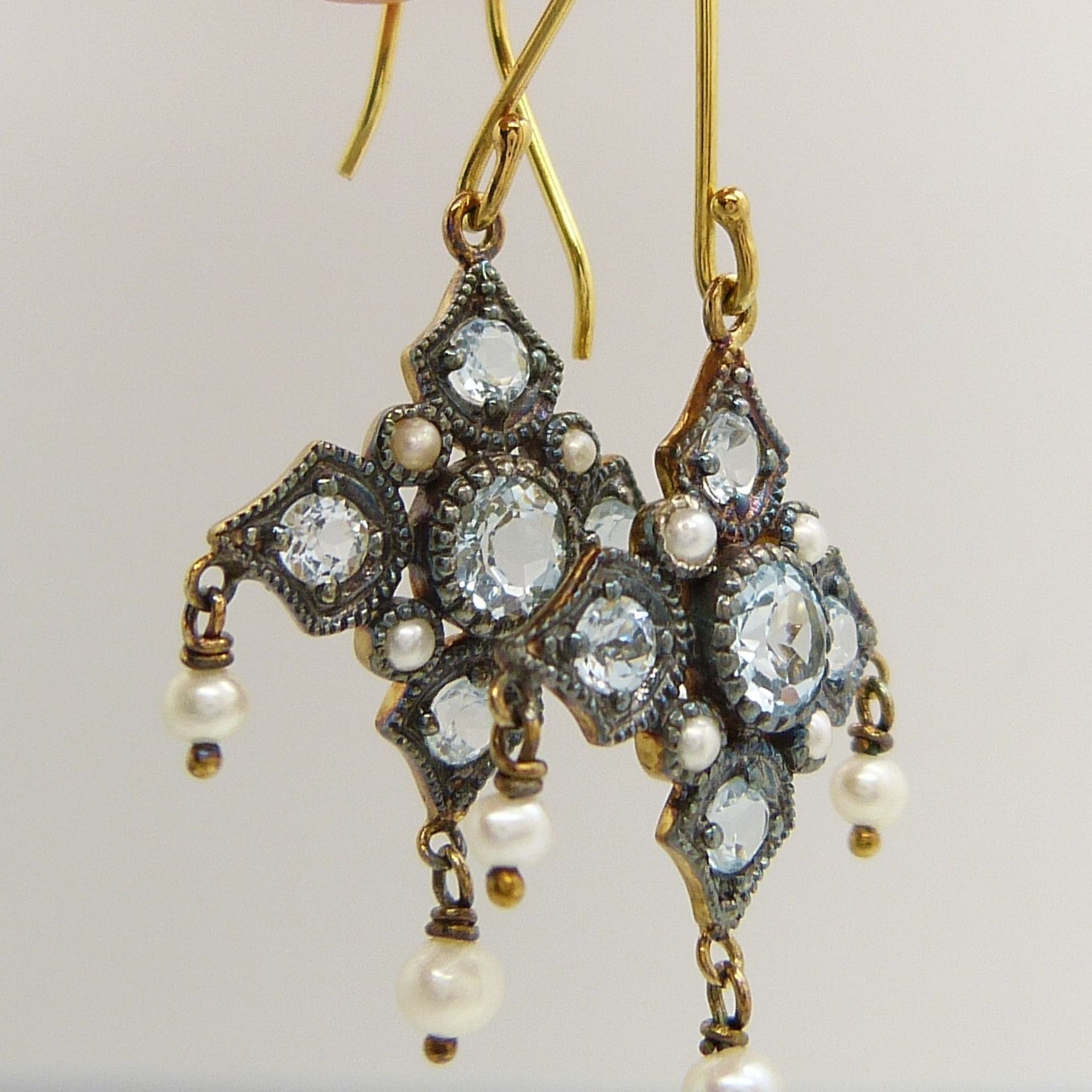 Drop earrings set with blue topaz, pearls and seed pearls in an Edwardian style, with stylish box - Image 5 of 5