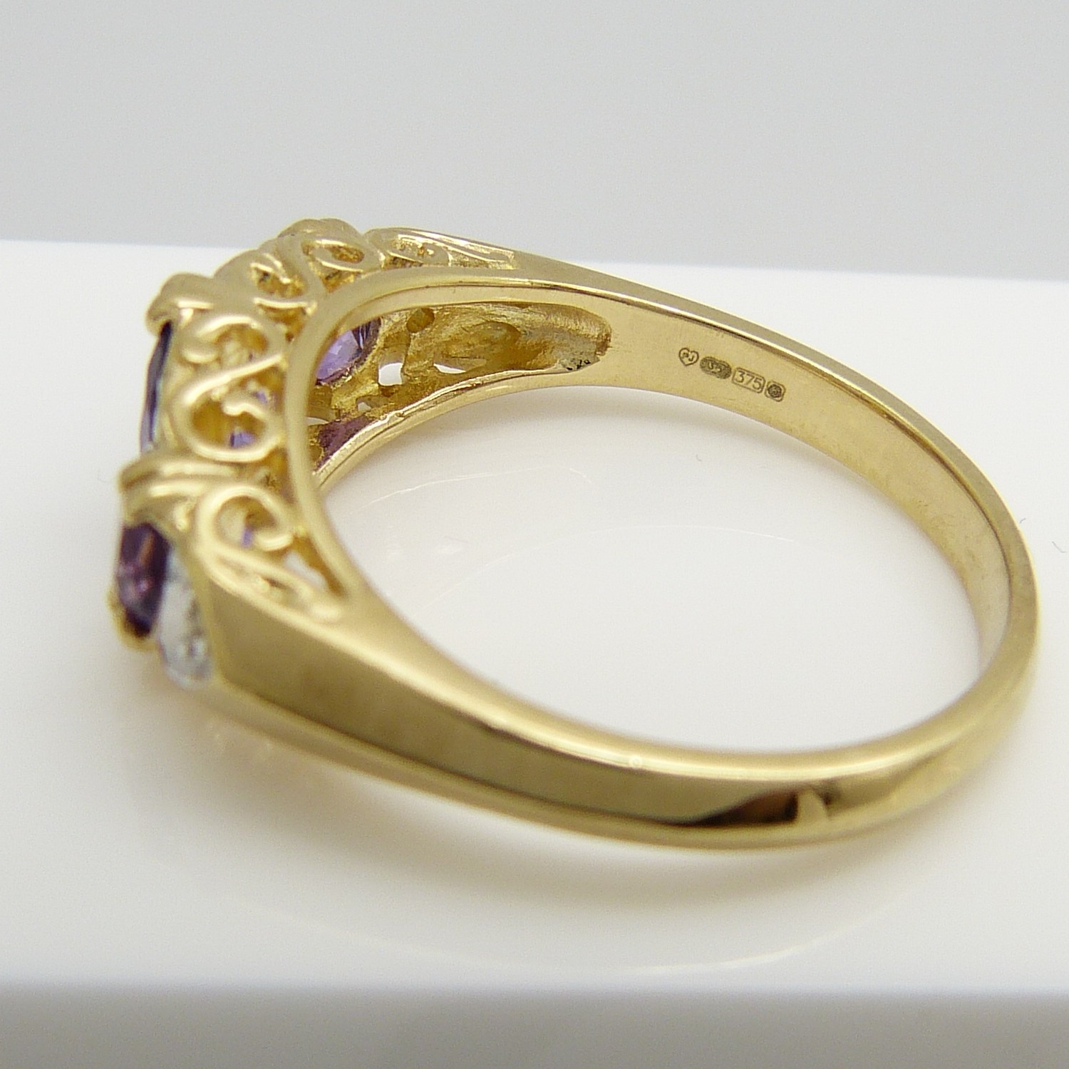 A Victorian-style dress ring set with amethysts and diamonds in 9ct yellow gold - Image 8 of 8