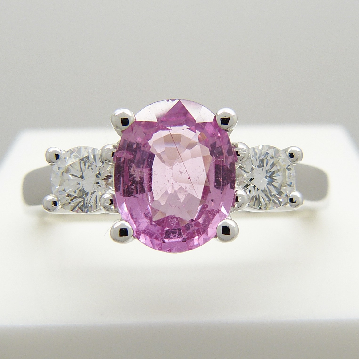 18ct white gold oval-cut pink sapphire and round brilliant-cut diamond dress ring - Image 5 of 5