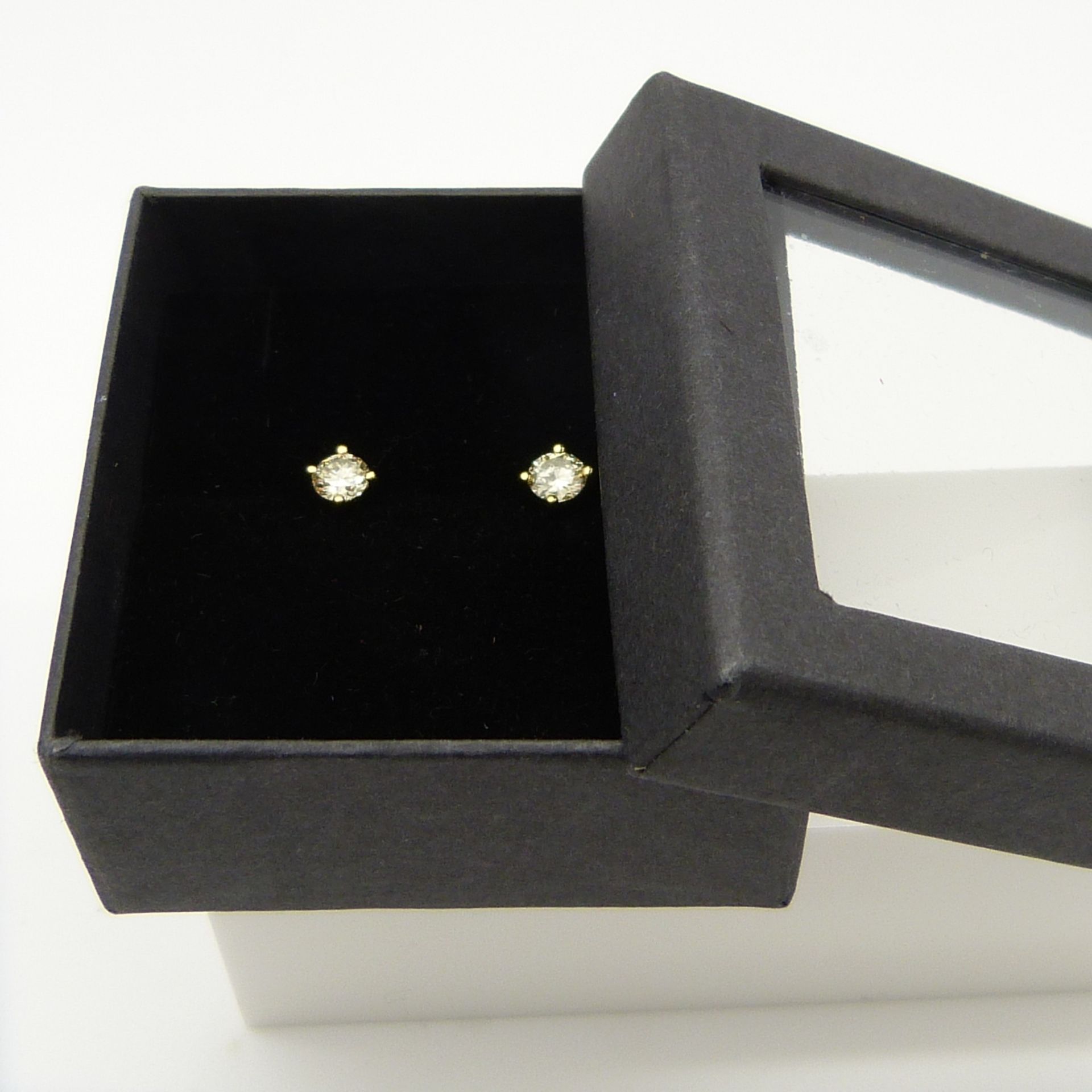 0.51 carat diamond ear studs in 18ct yellow gold, boxed - Image 3 of 6