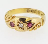 Vintage 18ct (750) Yellow Gold Ruby & Diamond Ring