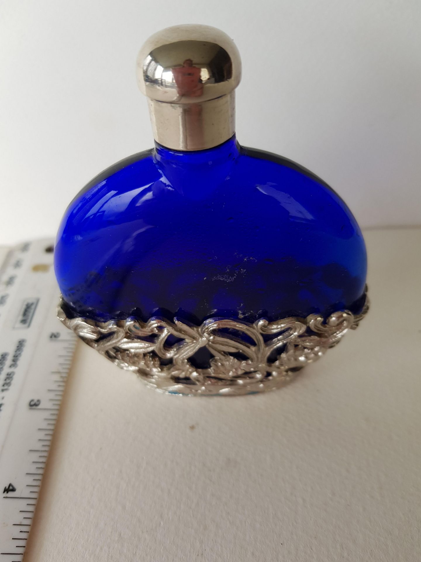 Blue and Silver Plated Perfume Bottle - Image 2 of 2