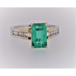 Certified 2.03 ct Natural Colombia Emerald and Diamonds 18K White Gold Ring