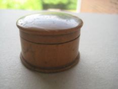 Vintage Head of Shanklin Chine Treen Trinket Box