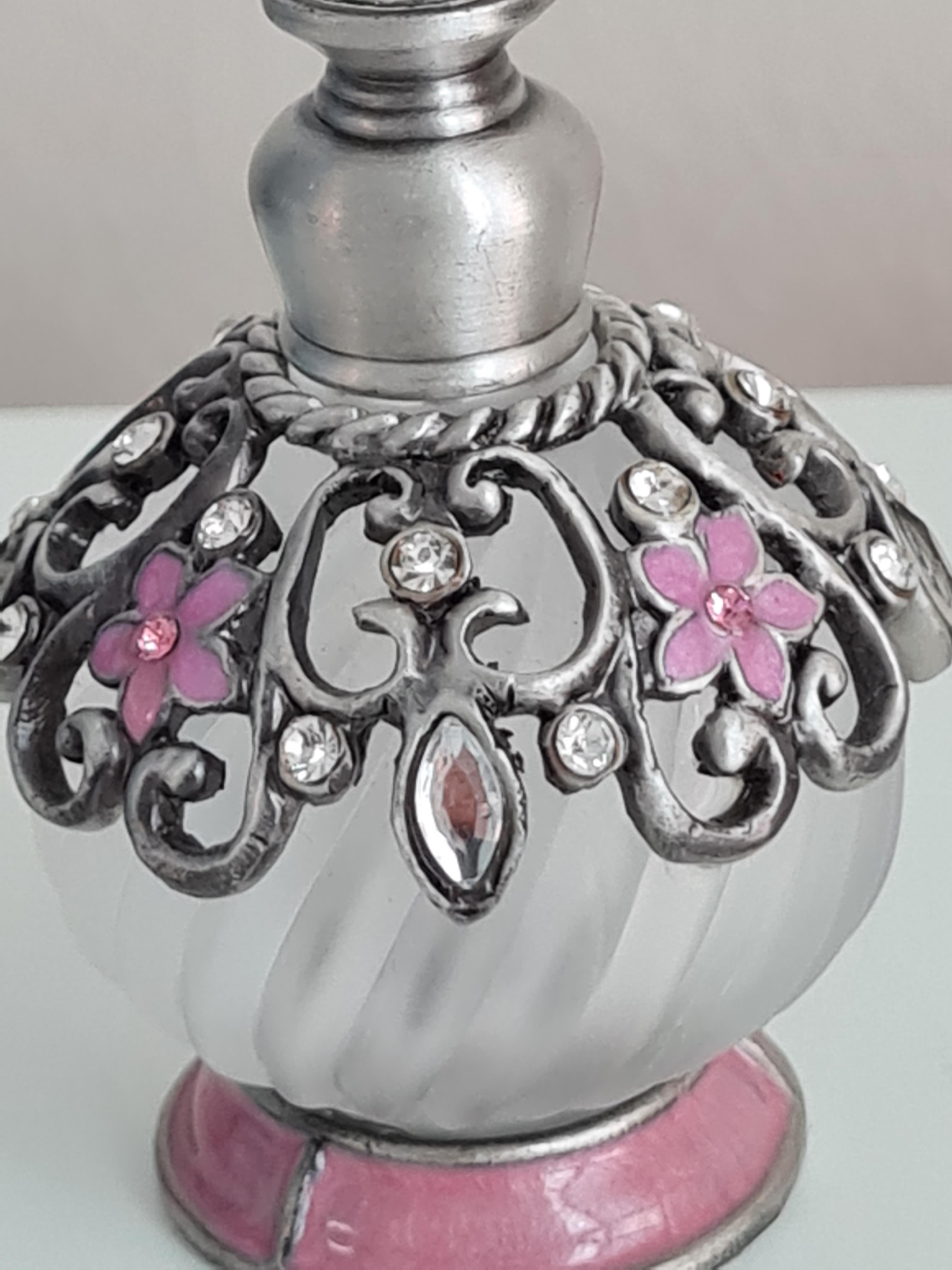 Vintage Empty Decorative Fragrance Bottle - Image 2 of 4