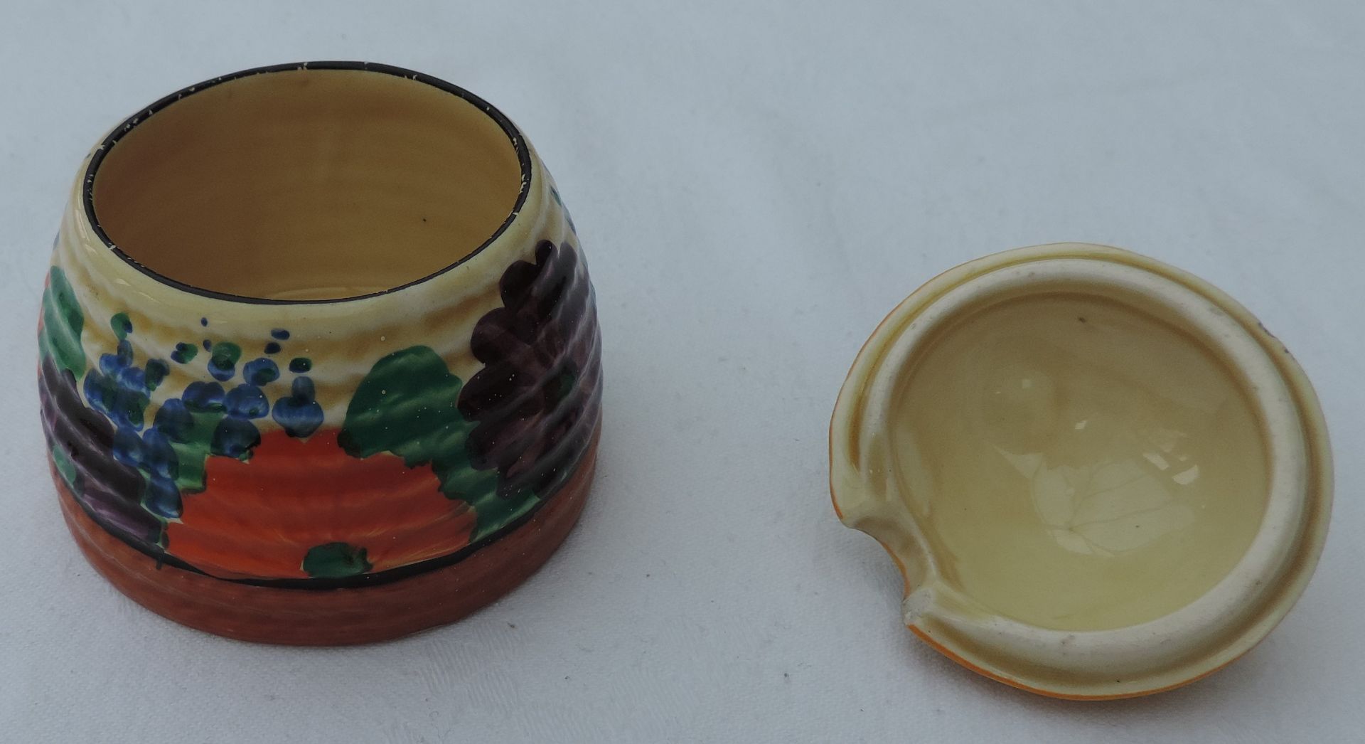 Clarice Cliff Honey Pot and Lid, together with another Clarice Cliff Pot - Image 4 of 7