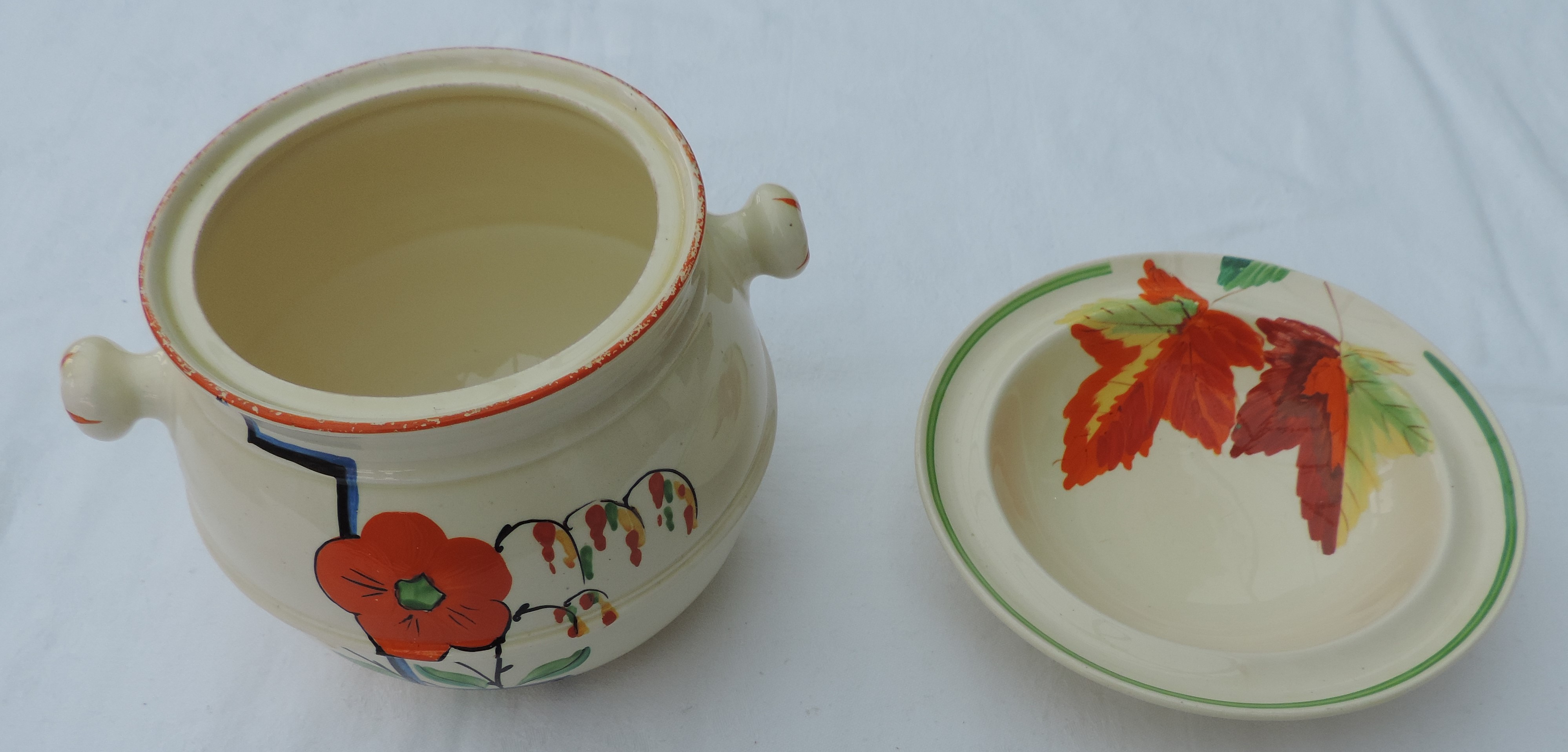 Clarice Cliff Budgerigar design Flower Bowl, with 3 other pots/dishes - Image 7 of 10