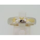 RRP £290 - Silver Scratch Finish Ring with 18ct (750) Yellow Gold Starfish/Turtle/Fish Design