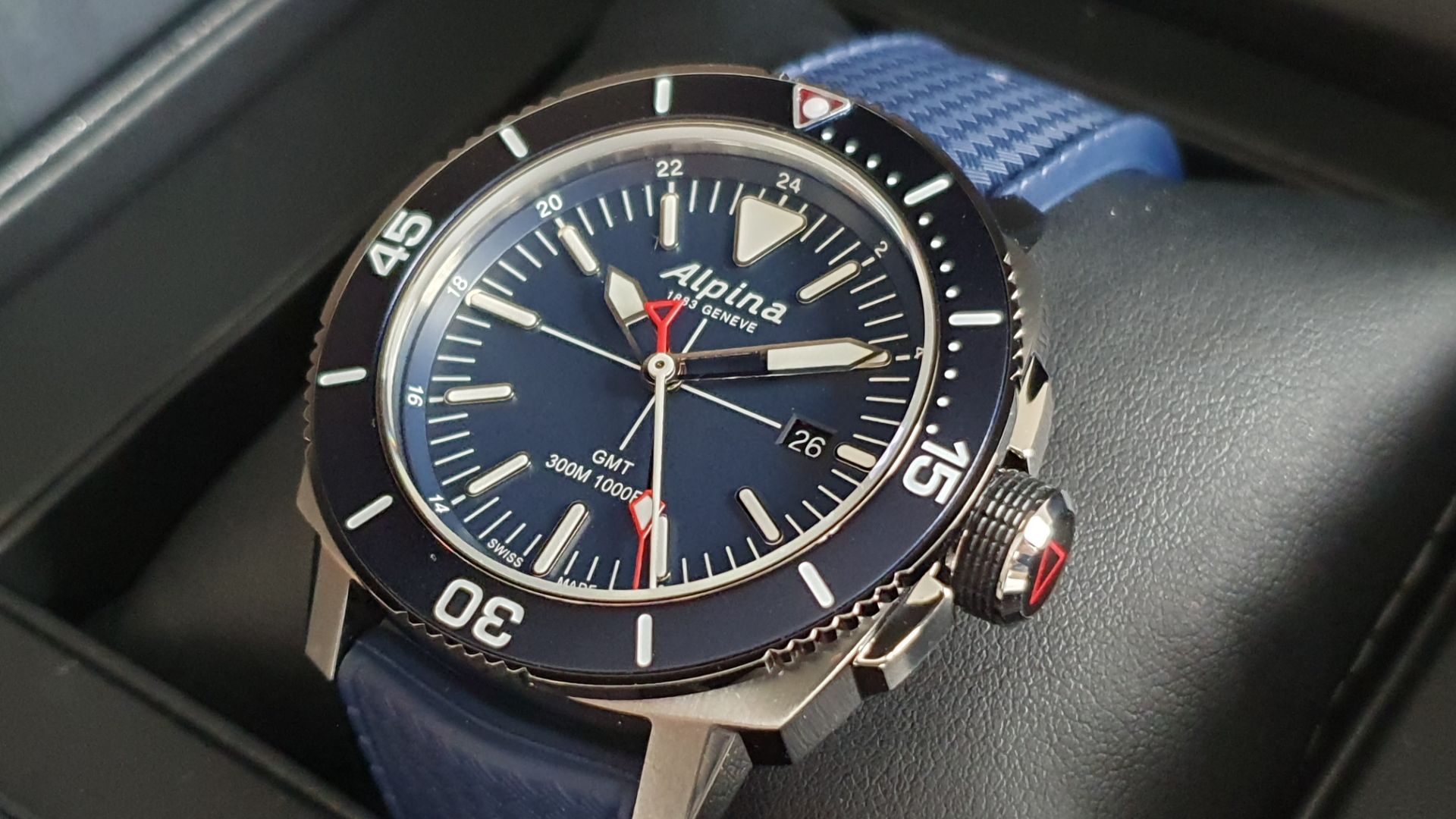 ALPINA Seastrong Diver 300 GMT SWISS MADE - Image 3 of 8
