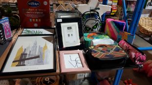 16 Items : Mixed Lot To Include New York Framed Picture, 3 X Photo Frames, Kid’s Lunch Boxes, Rainb