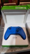 1 X Xbox Wireless Controller