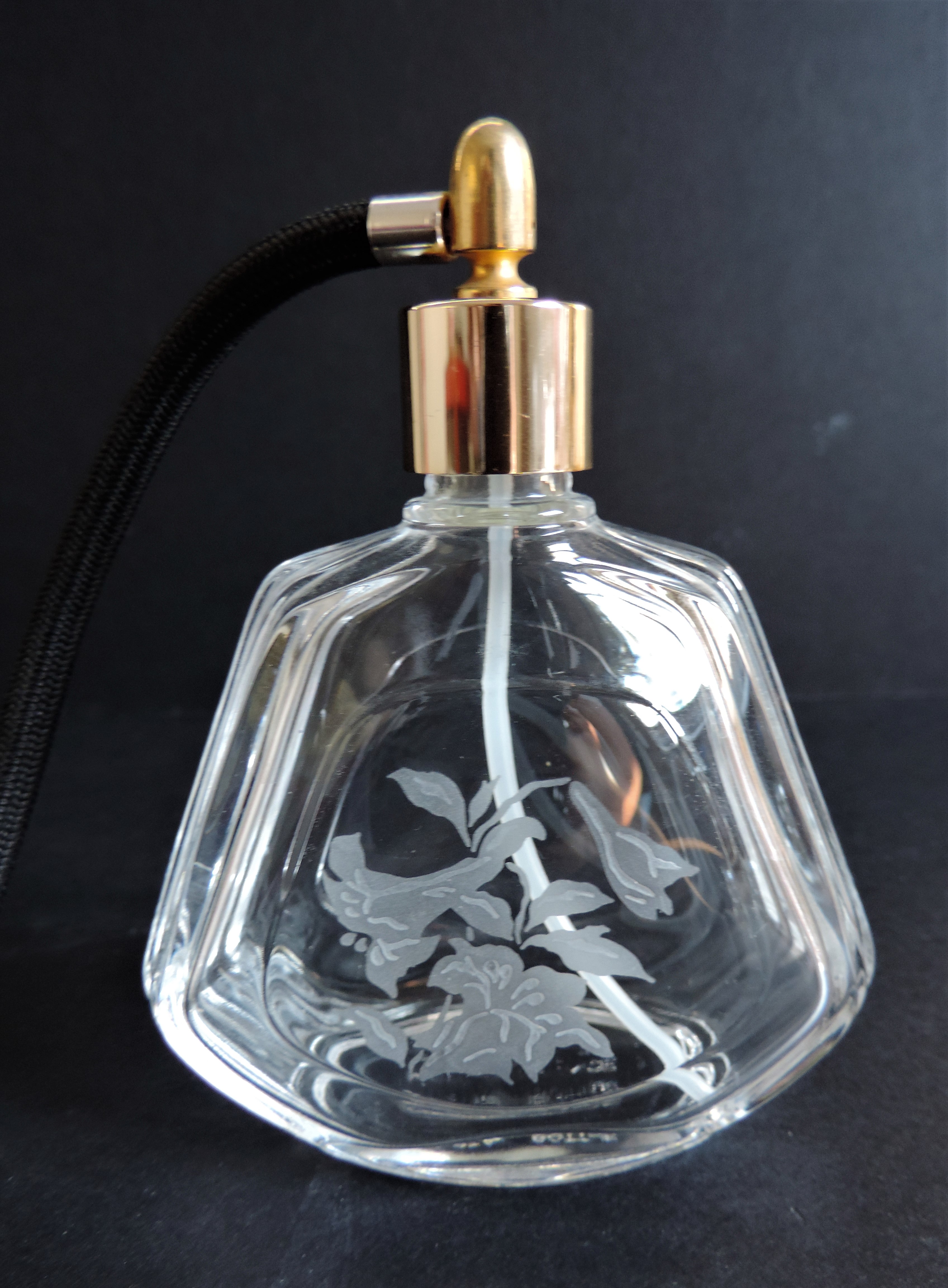 New Etched Glass Perfume Atomiser - Image 2 of 2