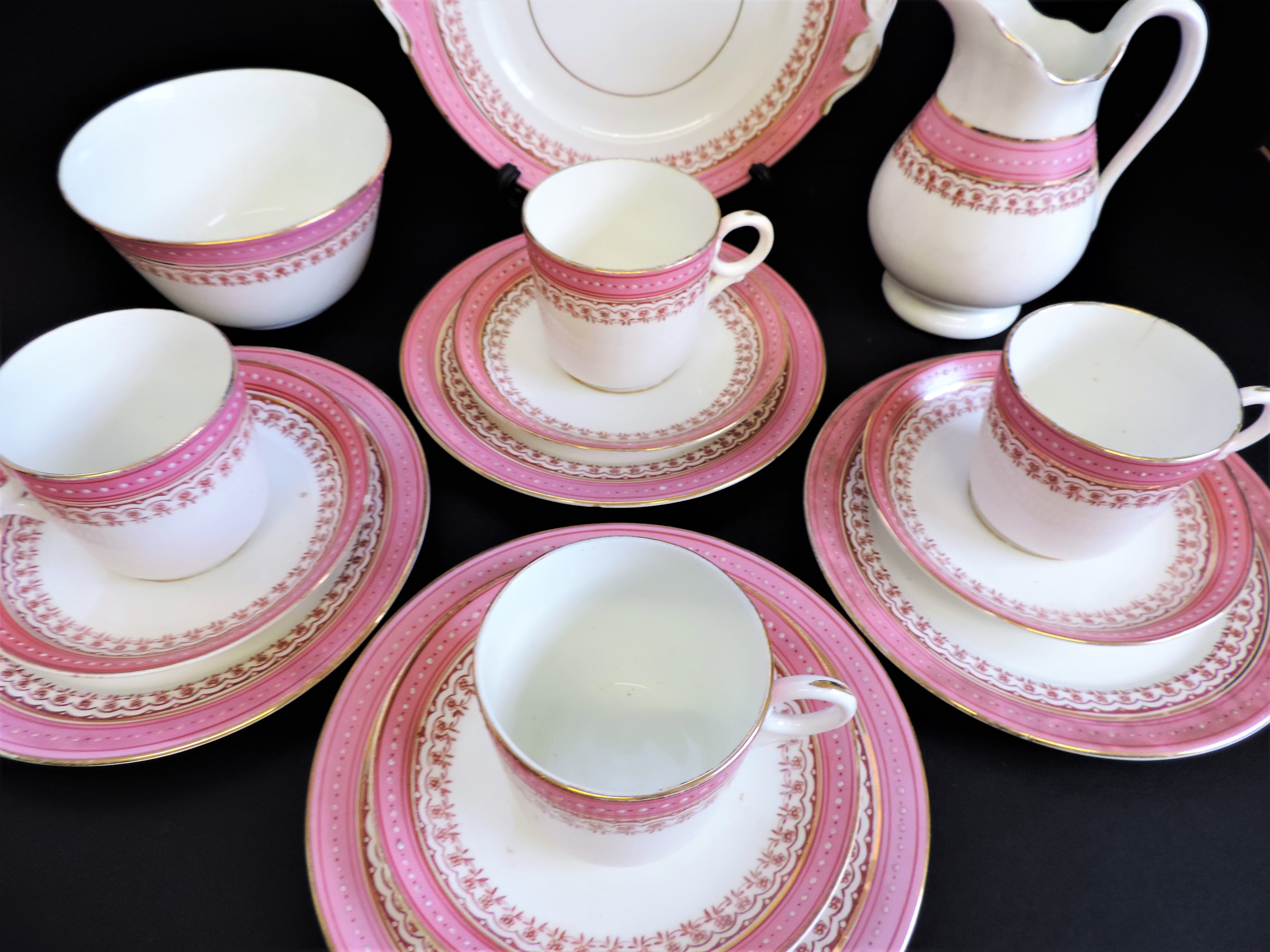 Vintage 19 piece Porcelain Breakfast/Tea Set for 4 People - Image 21 of 24