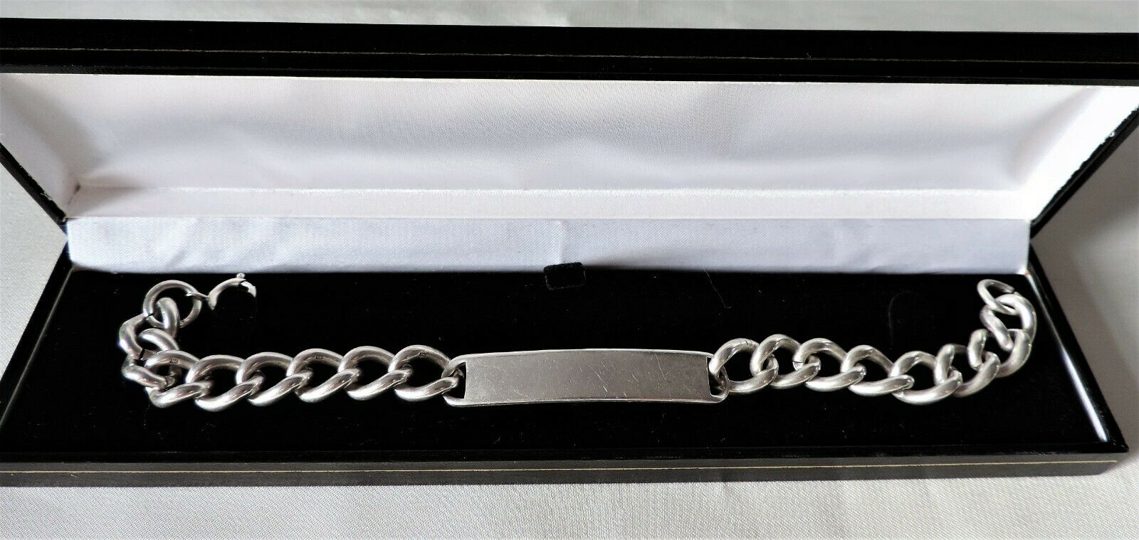 Vintage Solid Sterling Silver Men's ID Bracelet - Image 2 of 5