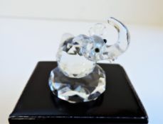 Kristallhuset Crystal Elephant Figurine