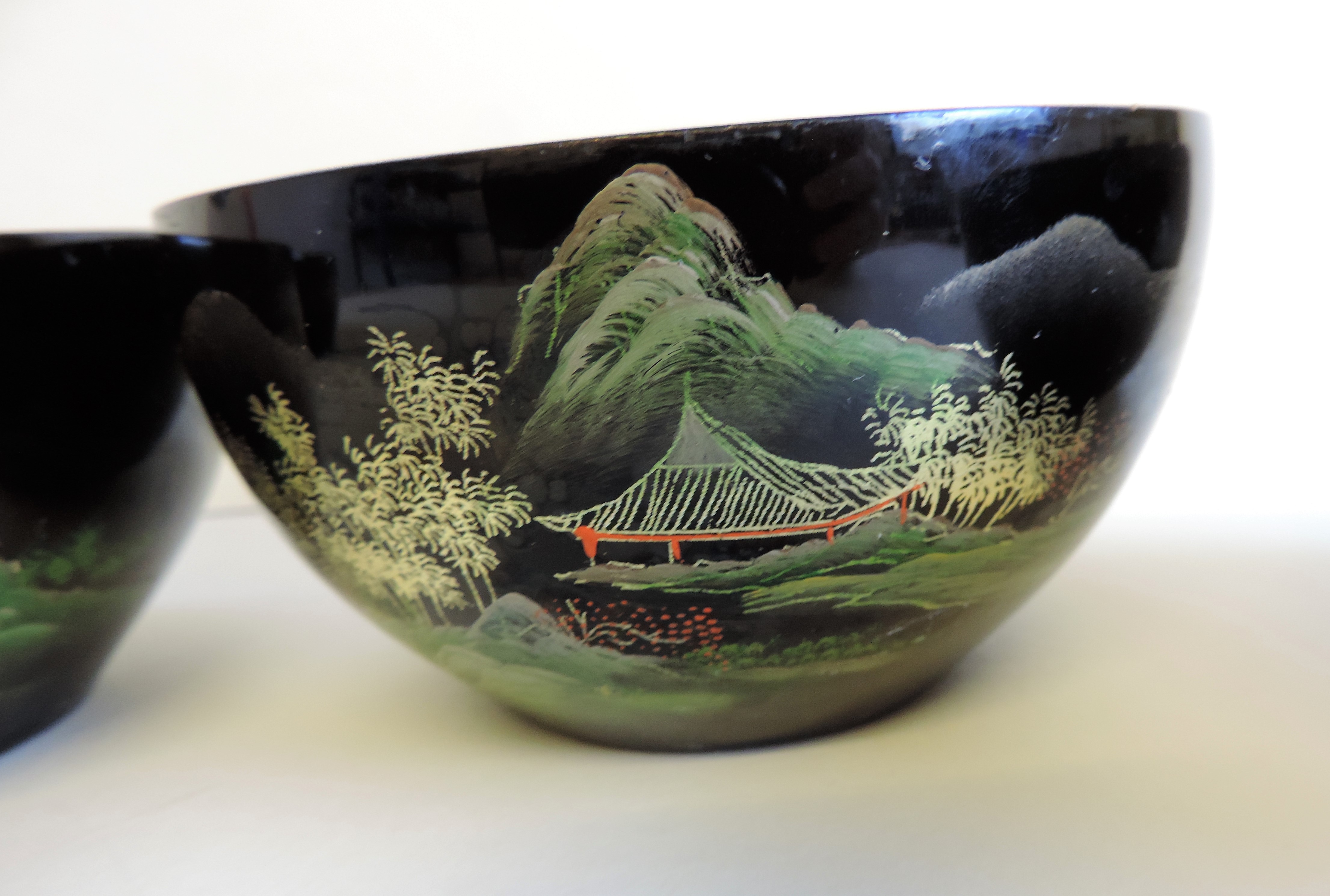 Vintage Japanese Hand Painted Lacquer Bowls - Image 10 of 18