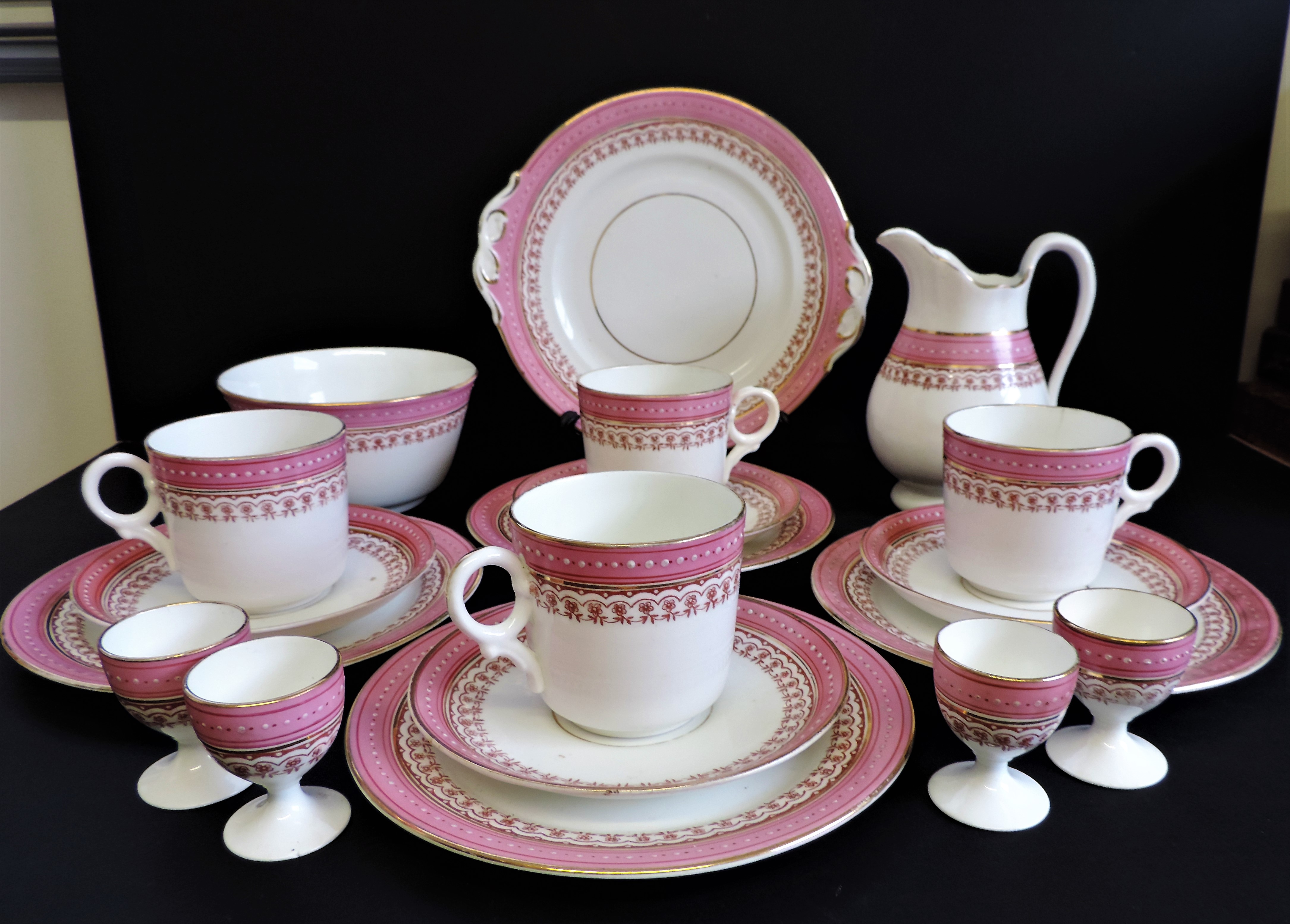 Vintage 19 piece Porcelain Breakfast/Tea Set for 4 People - Image 2 of 24