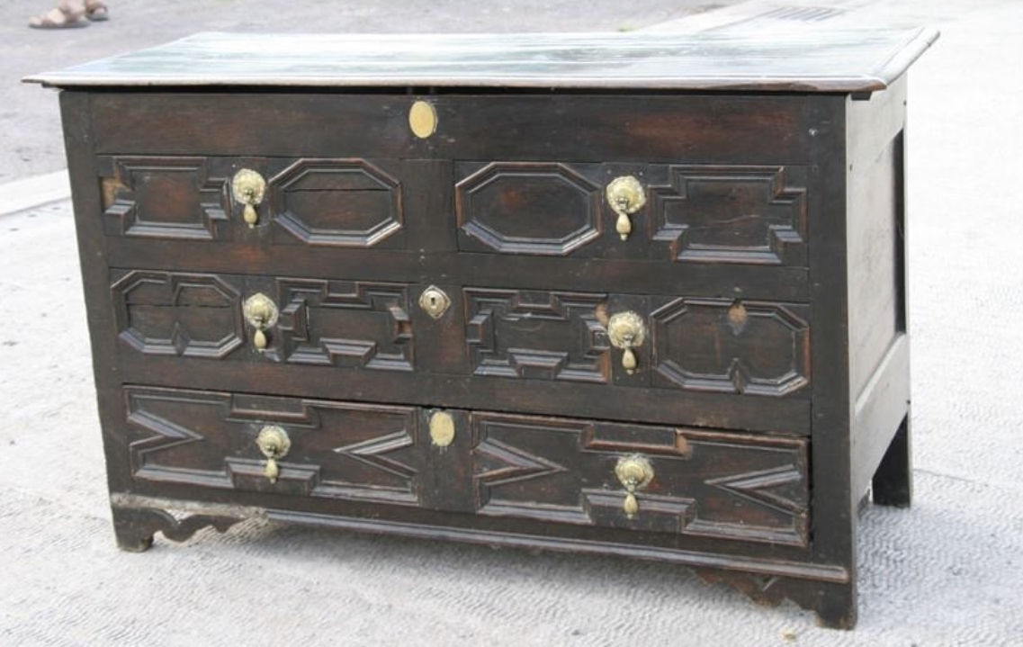 C17th block fronted oak mule chest - Image 2 of 3