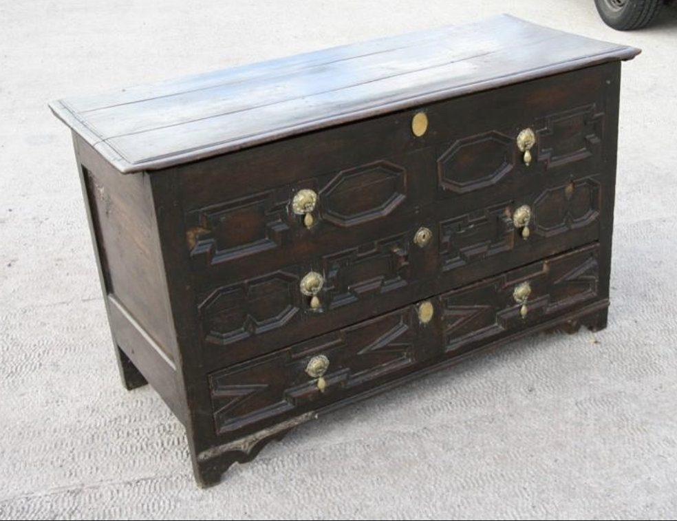 C17th block fronted oak mule chest - Image 3 of 3