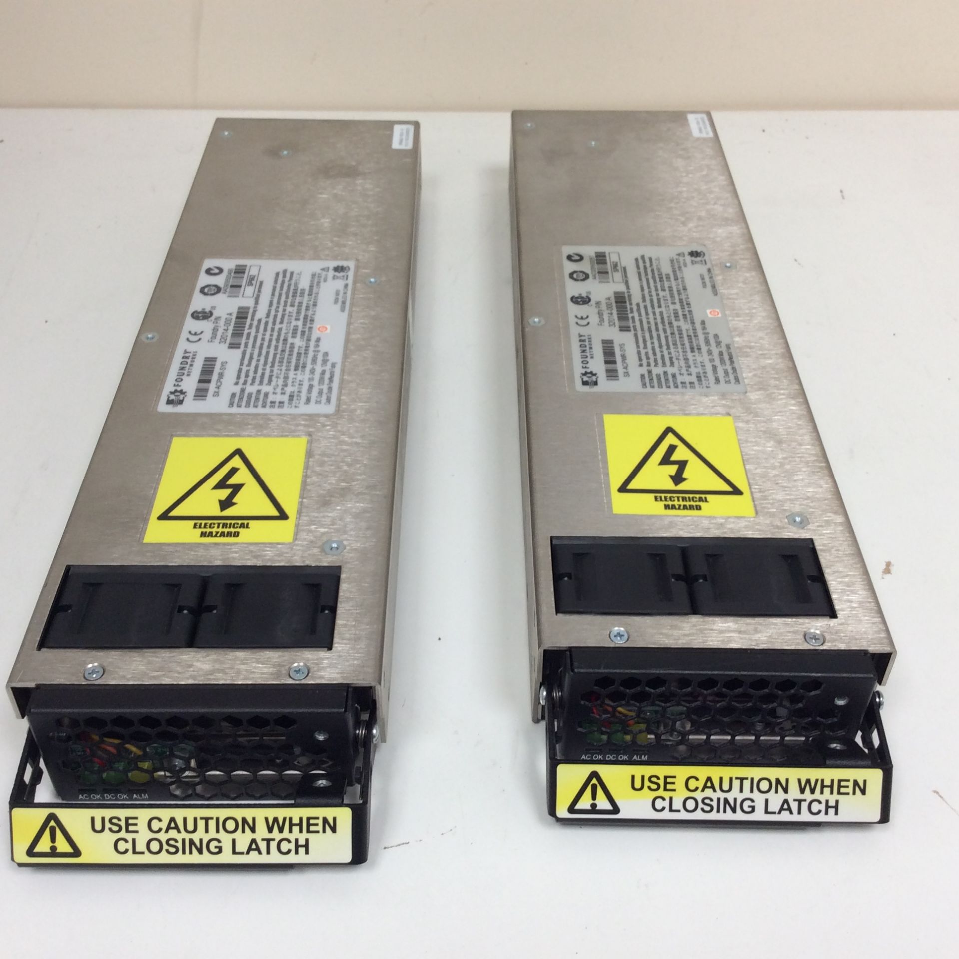 2x foundry networks power supply 32014-000 - Image 2 of 3
