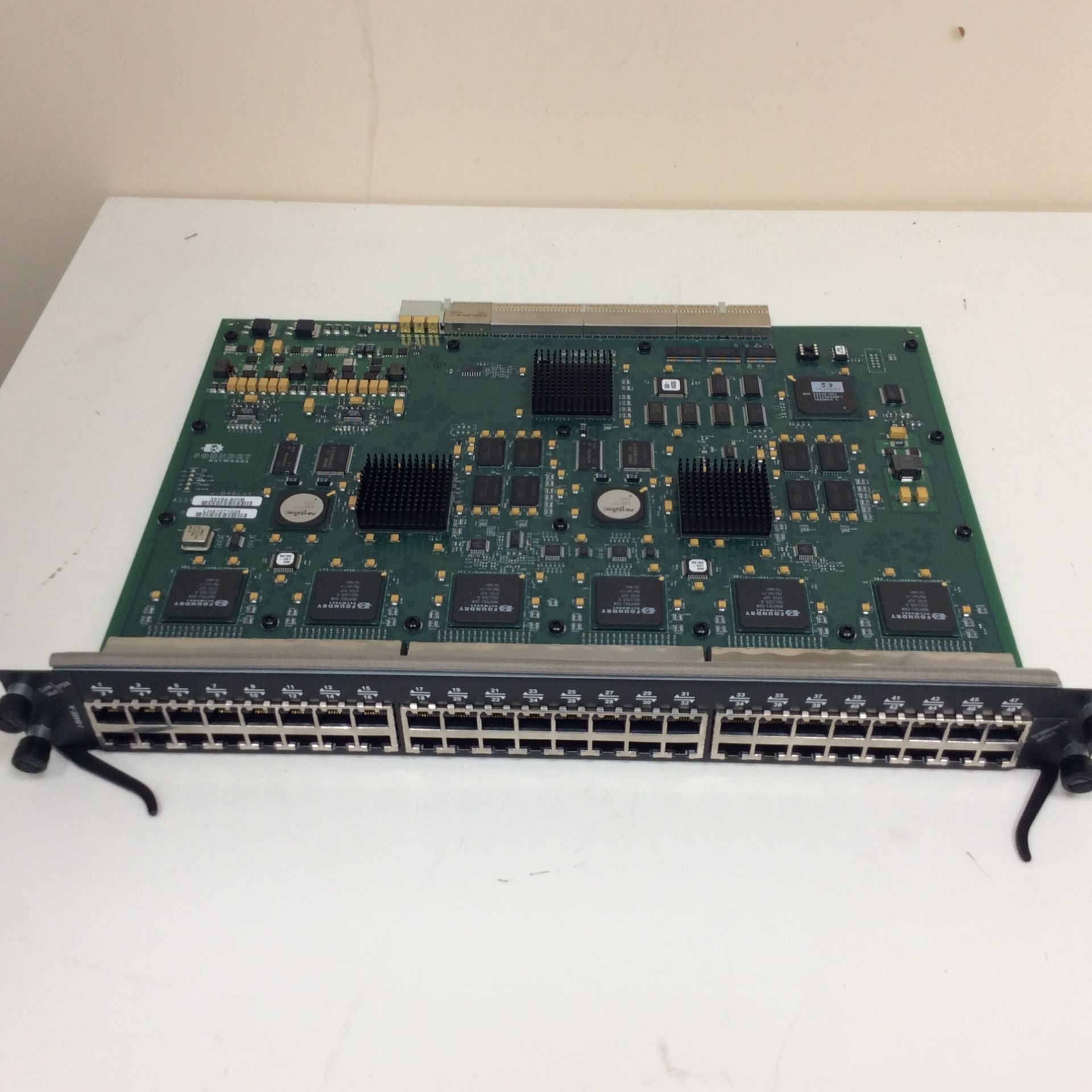 Foundry j-b48e-a 48 port 10/100 base jetcore line