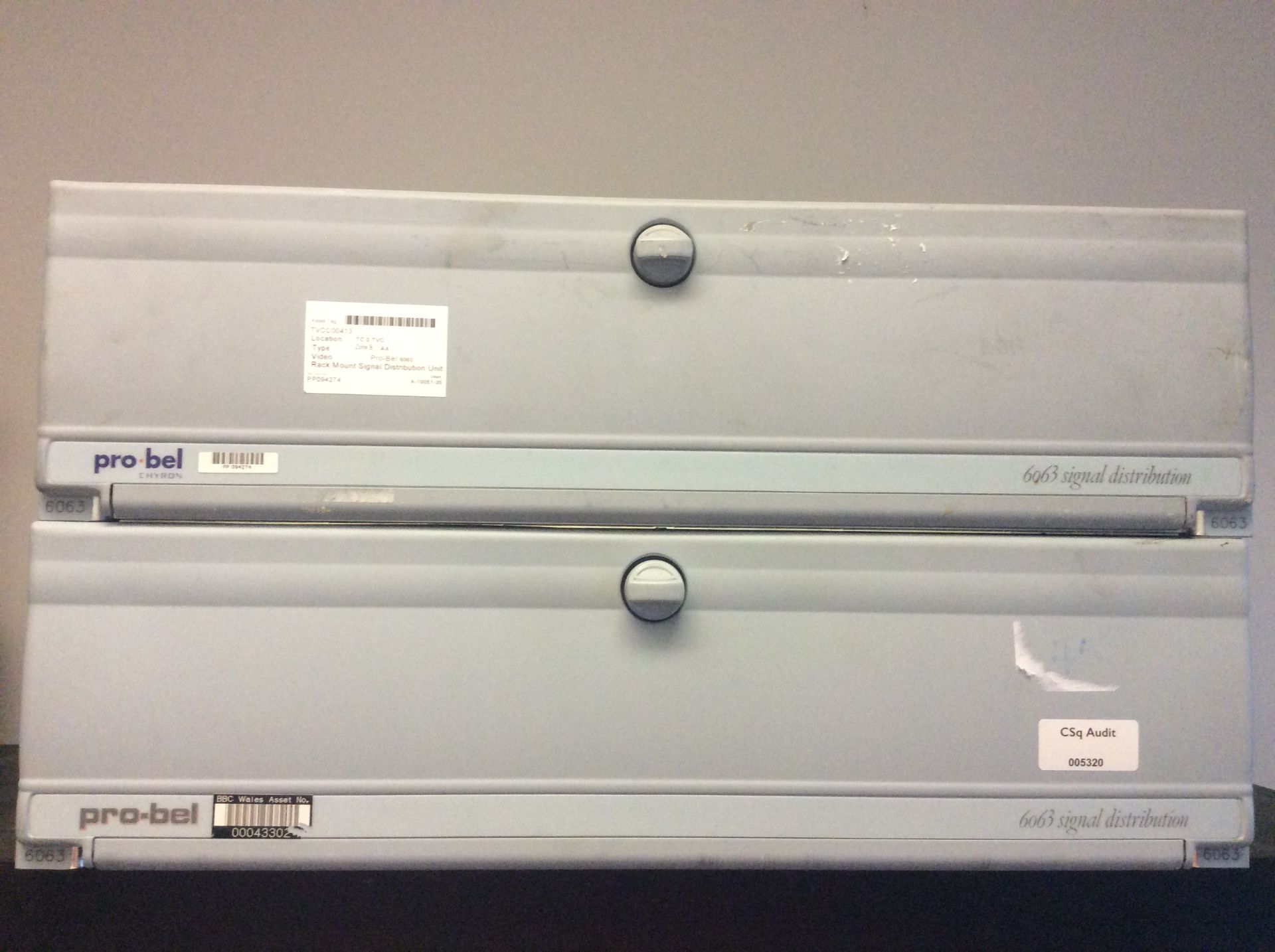 2x pro bel singnal distribution unit 6063