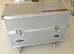 Wheeled Flight case Silver (Approx. LxWxH 99 x 49 x 75cm)