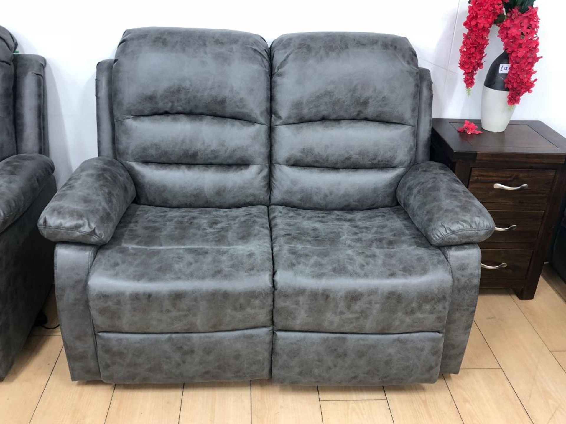 Brand new boxed Cartier 3 seater plus 2 seater grey electric reclining sofas - Image 2 of 2