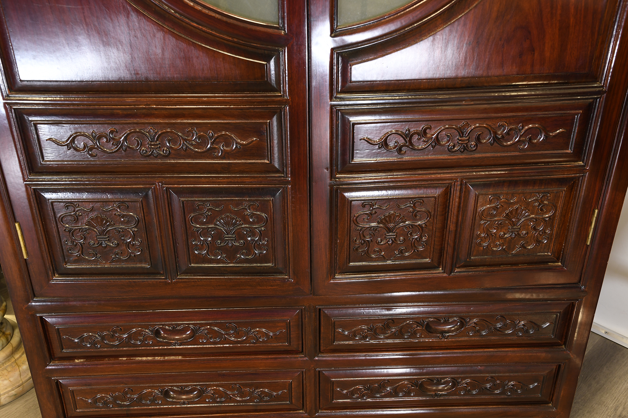 Solid Rosewood Hand Carved Cabinet - Image 4 of 5