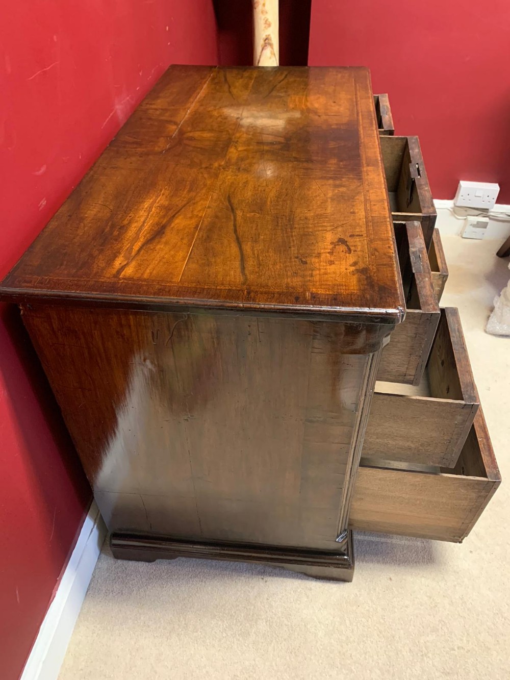 Kneehole desk, circa 1720 - Image 9 of 9