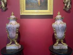 Mid 19th-Century Magnificent Bronz Ormolu Urns With Pink Marble And Lids.