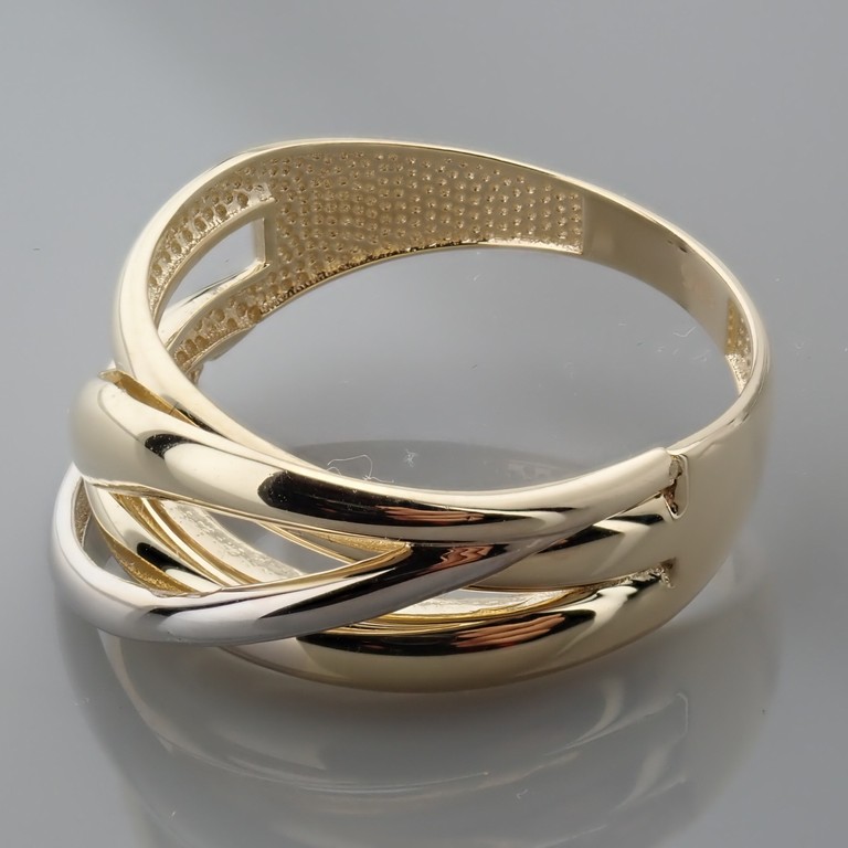 14K Yellow and White Gold Ring - Italian Design. - Image 3 of 3