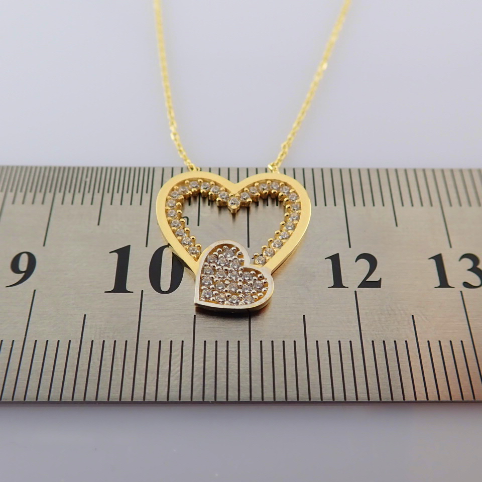 44 cm (17.3 in) Swarovski Zirconia Pendant. In 14K Yellow Gold - Image 4 of 4