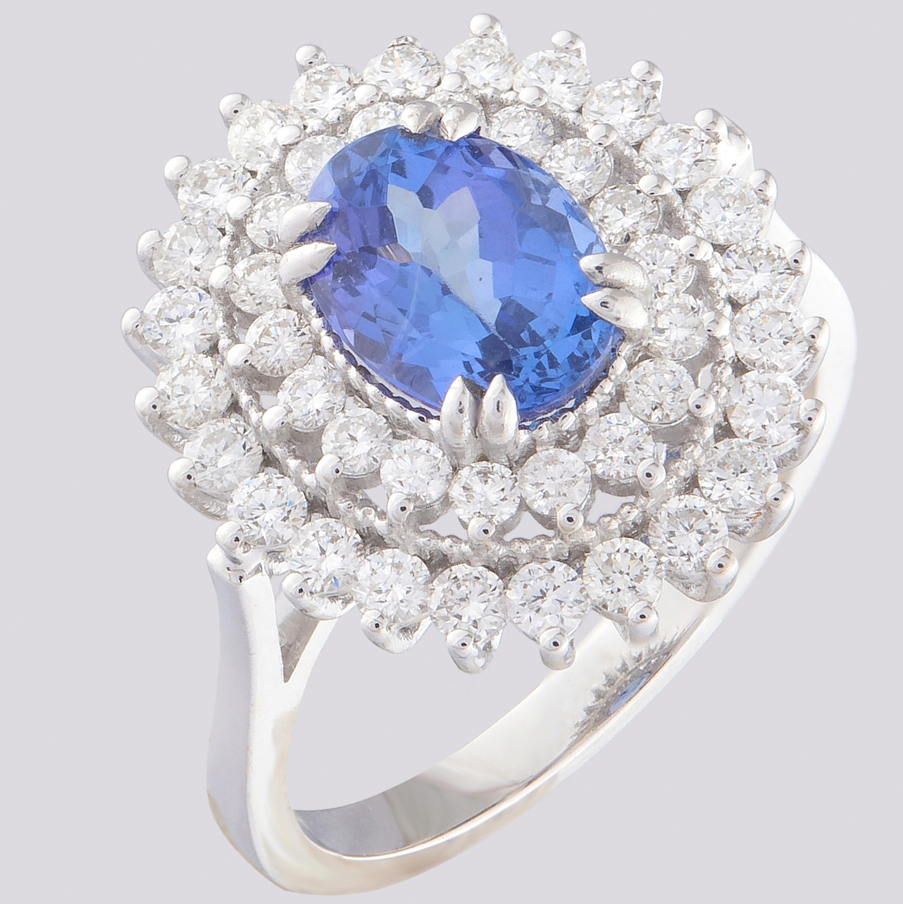 14K White Gold Cluster Ring 1.8 ct Tanzanite - 1.00 ct Diamond