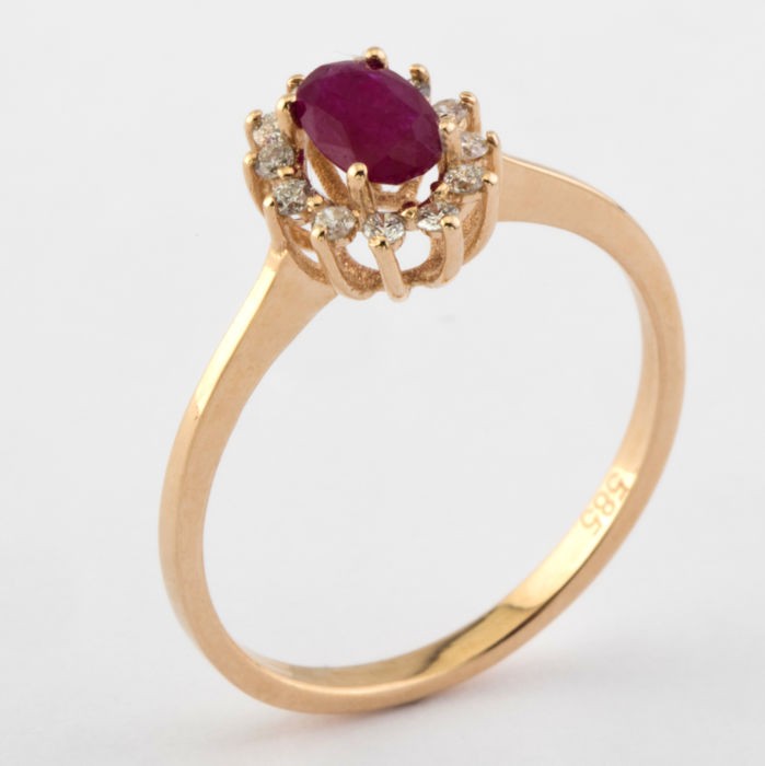 14K Pink Gold Cluster Ring , Natural Ruby and Diamond - Image 6 of 6