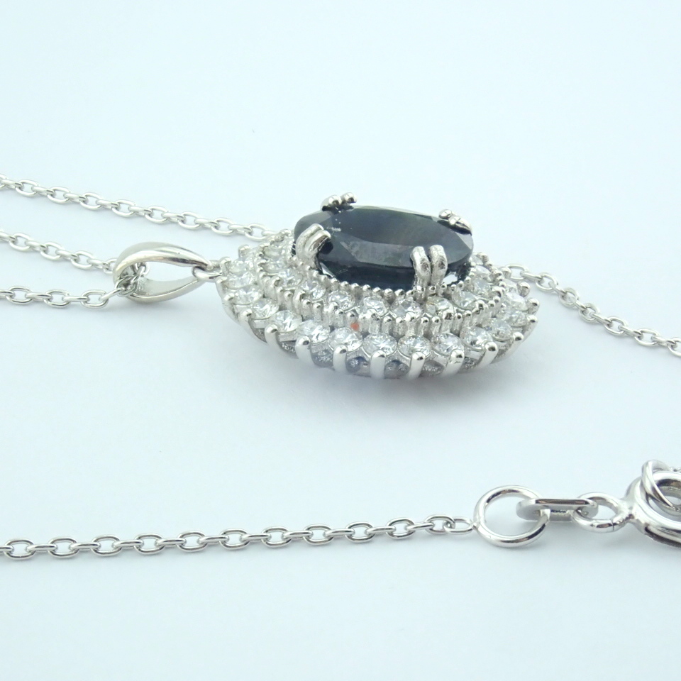 14K White Gold Diamond & Sapphire Necklace - Image 4 of 9