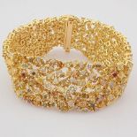 18K Yellow Gold Bracelet- 33,46 ct Natural Fancy Diamond