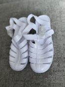 Children's White Jelly Shoes Size Euro 32