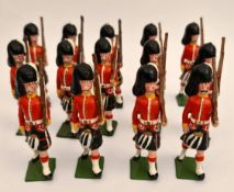 Vintage 13 Britain's Style Cast Metal Toy Soldiers 6cm Tall