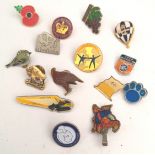Vintage 15 x Assorted Badges