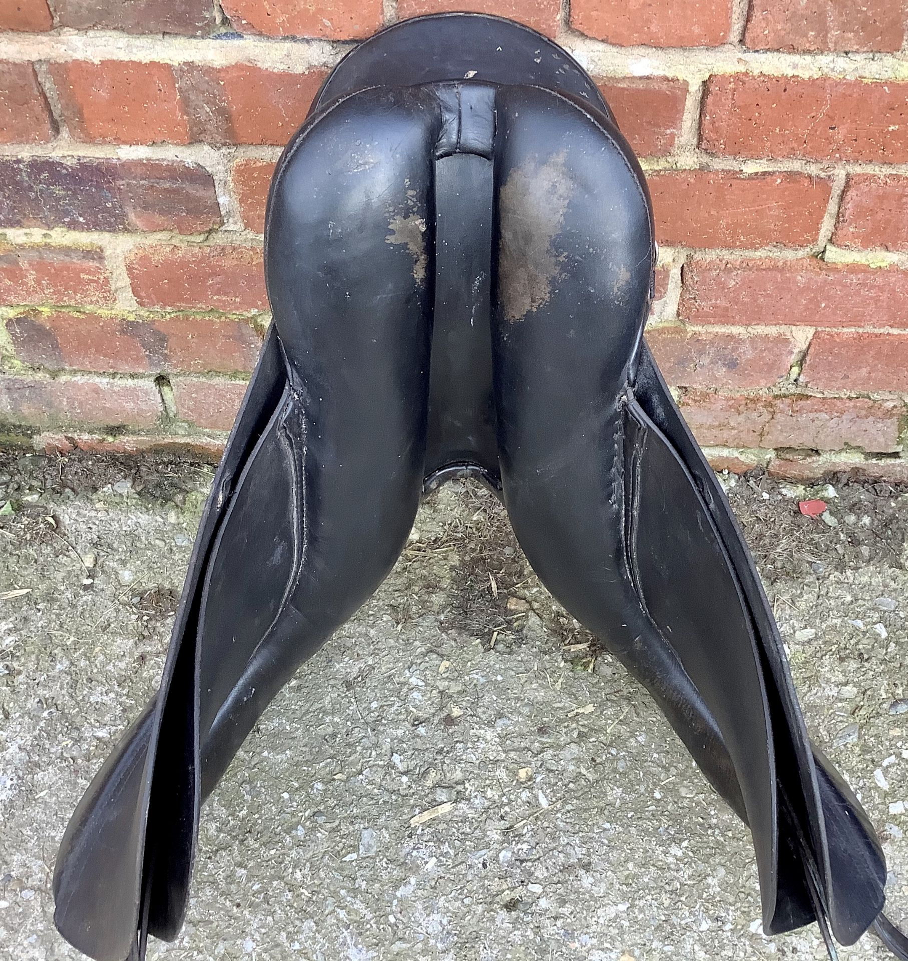 17" Wide English GP Saddle - Black - Image 5 of 5