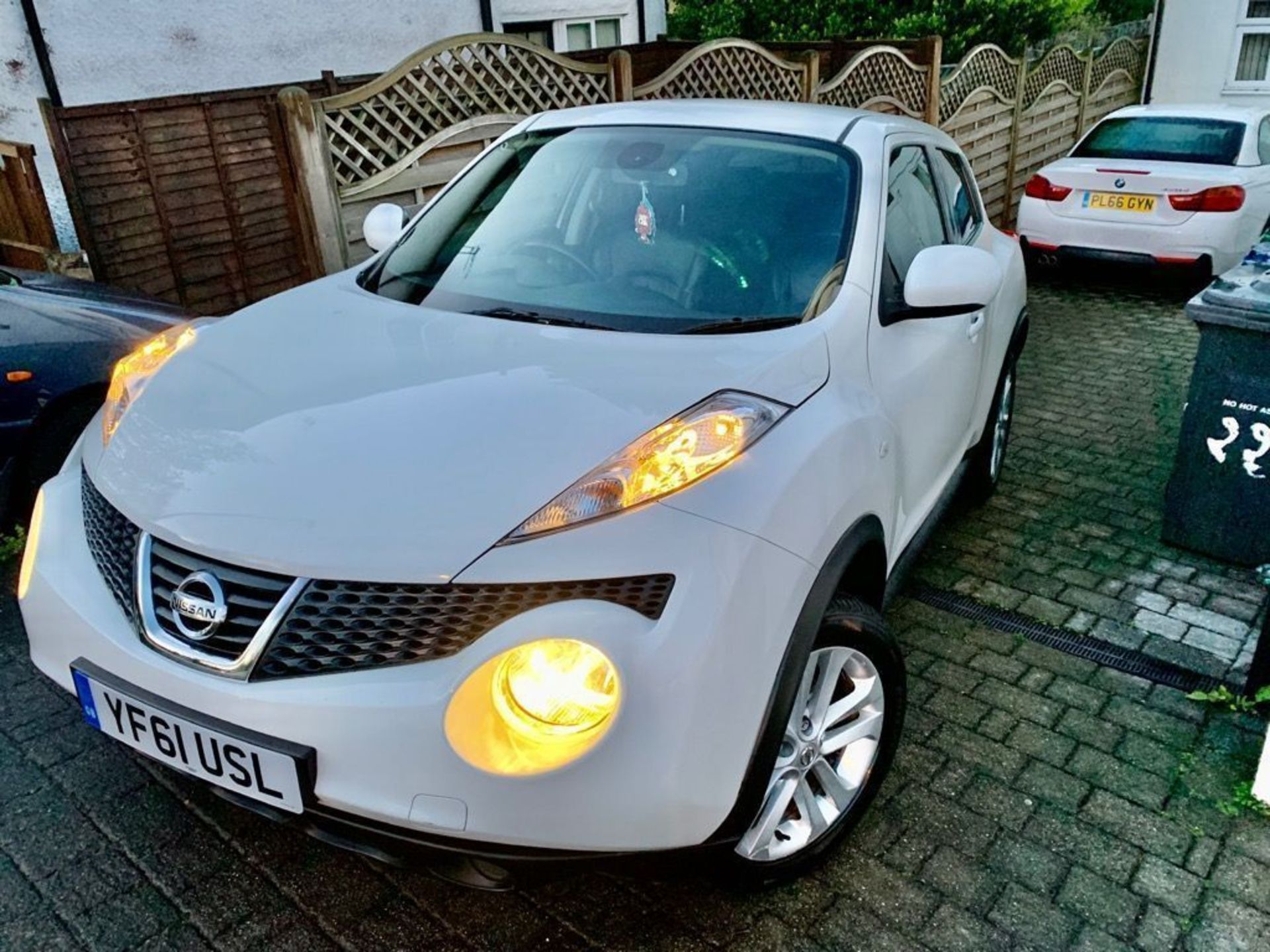 Nissan Juke 2011 (61 reg) 1.6 16v Tekna CVT 5dr - Image 8 of 9