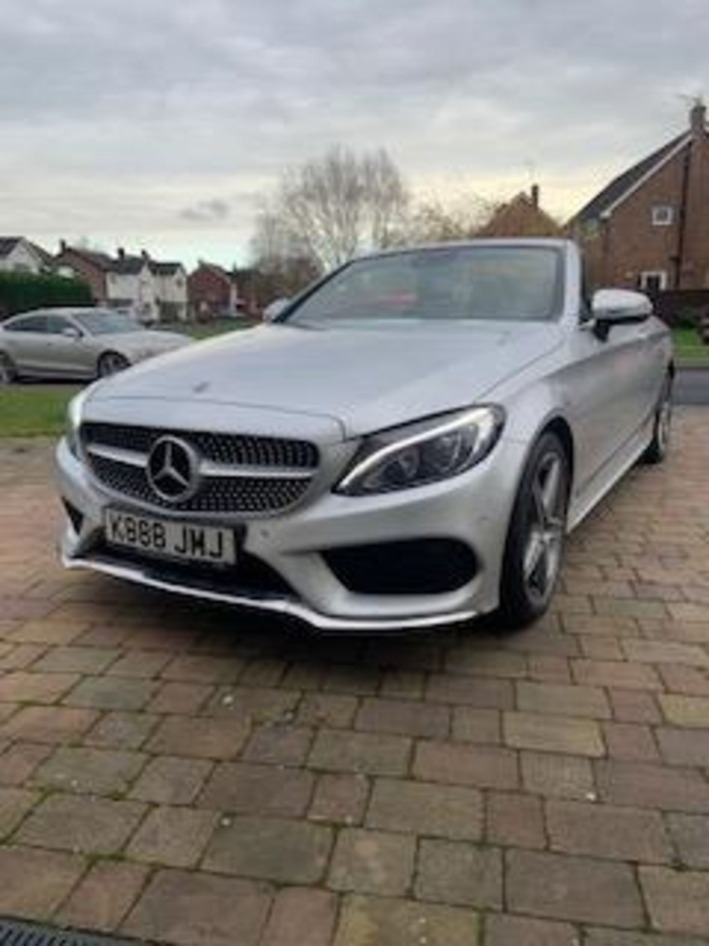 Mercedes C250d AMG S-line premium convertible diesel silver - Image 2 of 10