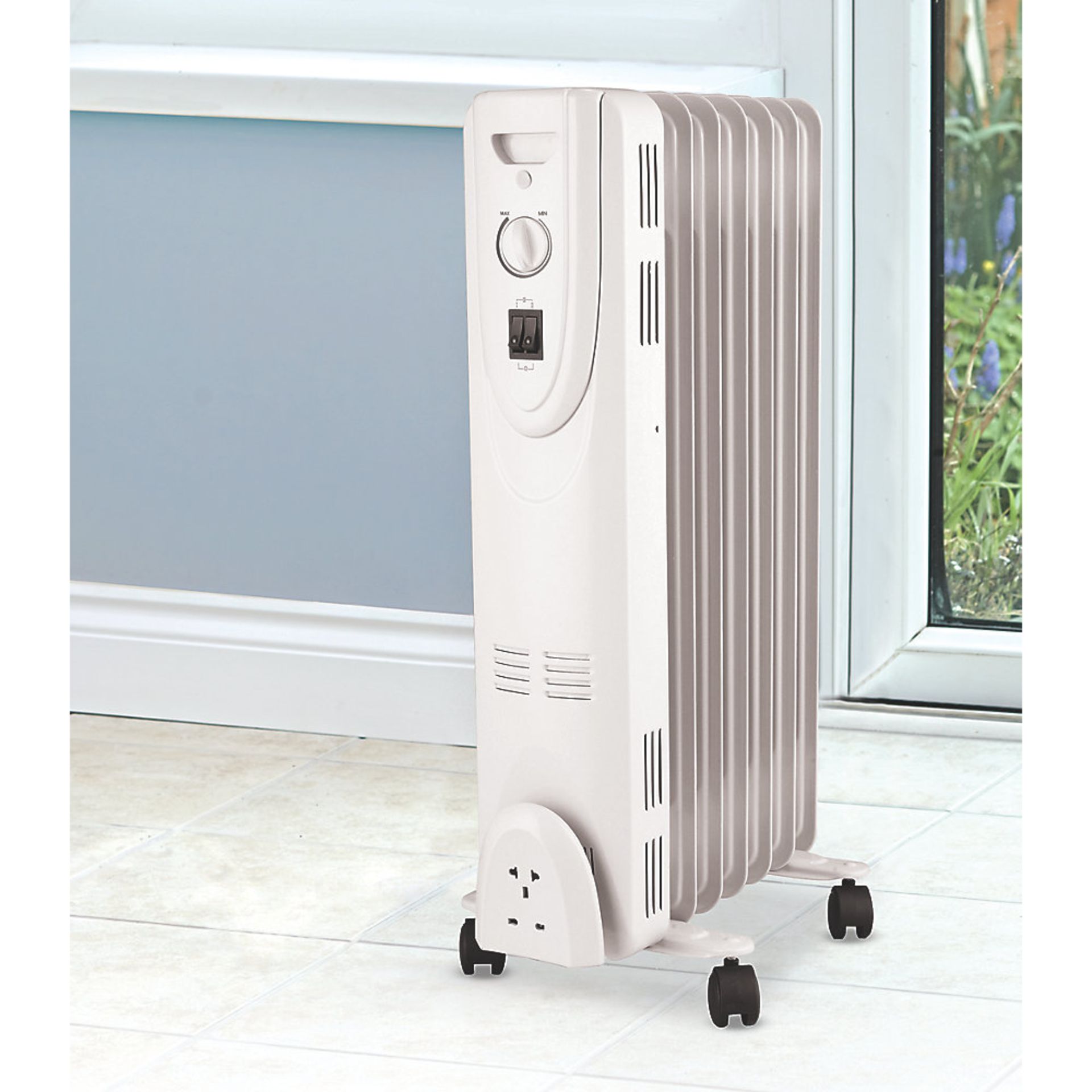 New (R102) Hd907-7Q Freestanding Oil-Filled Radiator 1500W. Oil-Filled Radiator With Wheels For...