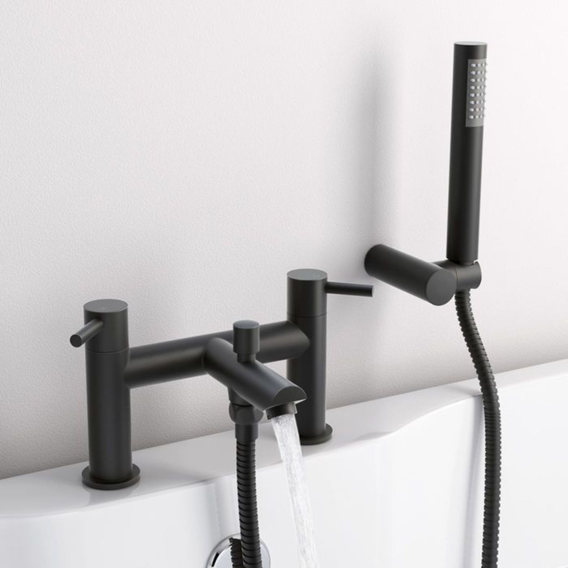 New & Boxed Matte Black Bath Shower Mixer Tap Iker. RRP £479.99.Tb3020.Contemporary Urban Mat... - Image 2 of 3